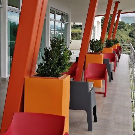 Boho Chic, Apart- Condo Cerca De Sjo Intl Airport Эредия Экстерьер фото
